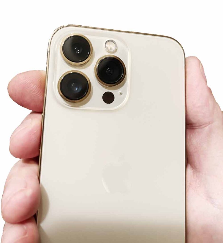 Замена камеры IPhone 13 Pro