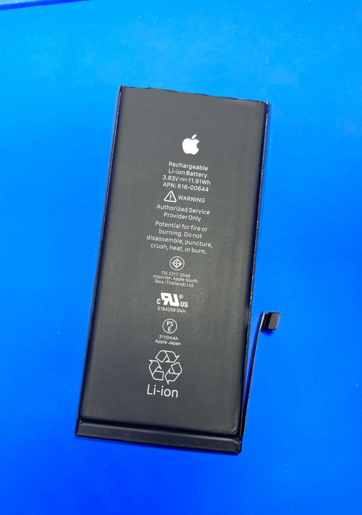 Замена аккумулятора IPhone XR